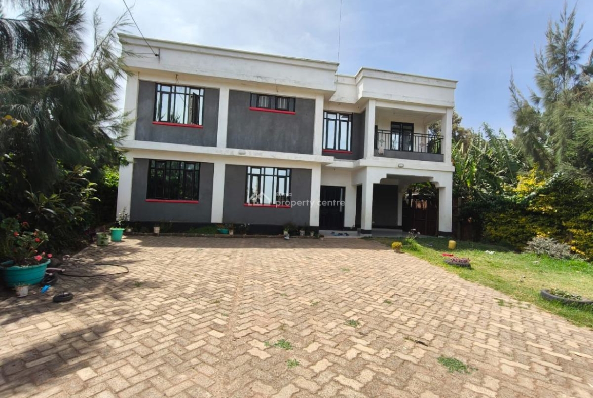 Elegant 5 Bedrooms Maisonette