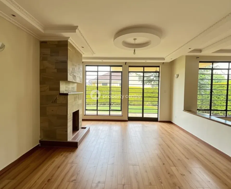 Luxury 4 Bedroom Townhouse