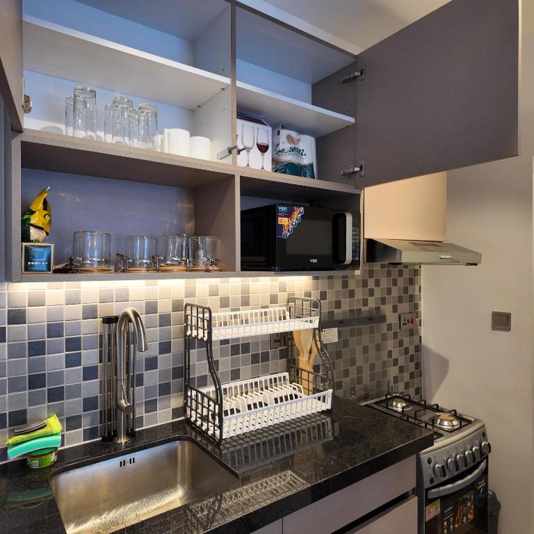 One Bedroom Apartment