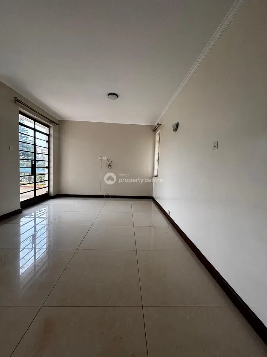8 Luxury 4 Bedroom Townhouse
